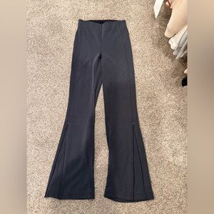Lululemon gray Ribbed Waist Pants